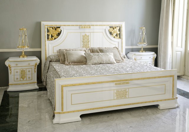 lago di como gloss bed  bedside tables